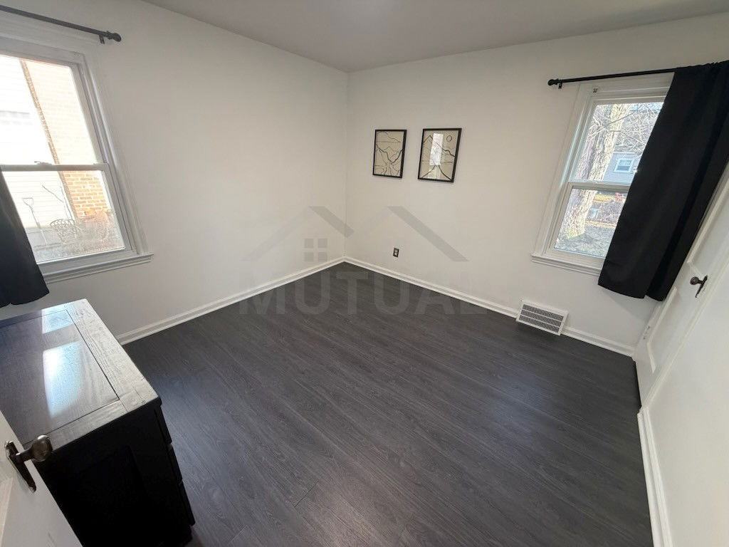 774 Gardendale St - Photo 7 of 8