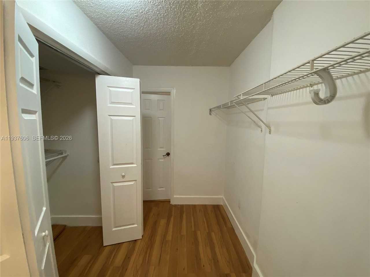 1740 Jefferson Ave #2 - Photo 7 of 10