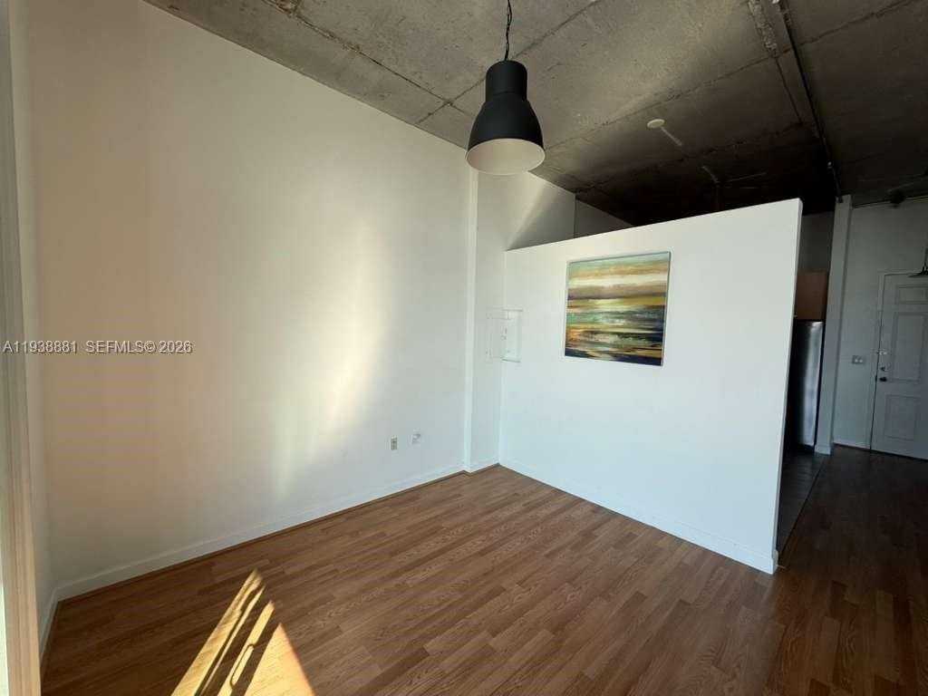 2100 Van Buren St #501 - Photo 4 of 12