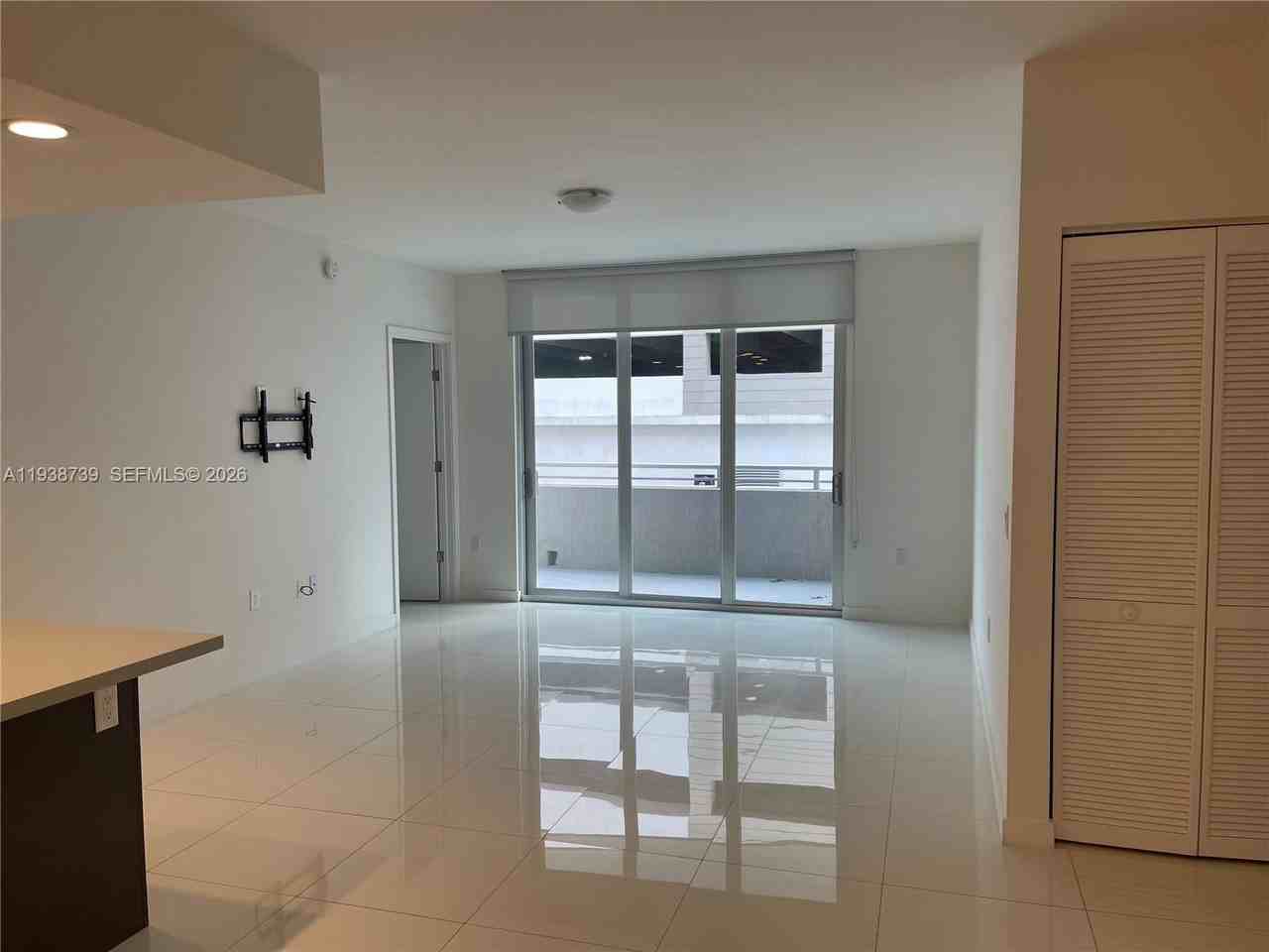 7661 Nw 107th Ave #203 - Photo 3 of 8