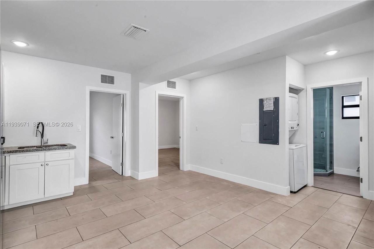 1749 Nw 64th St #A - Photo 3 of 8