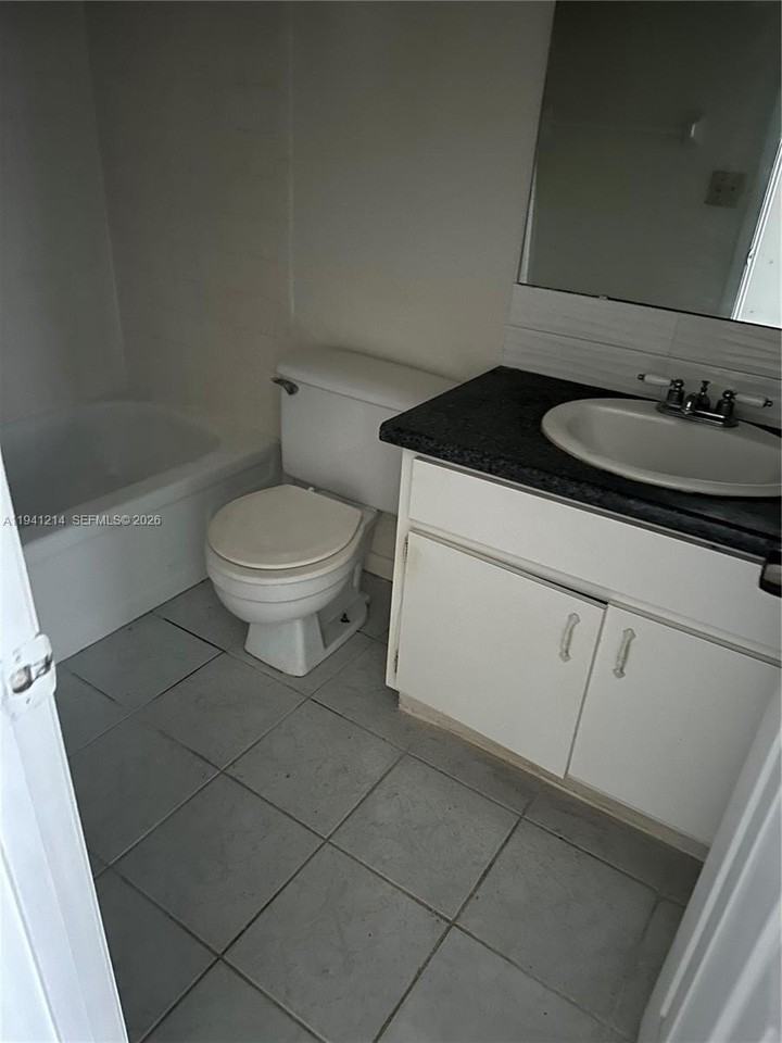 628 Pavare Ct #1 - Photo 4 of 9
