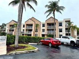 2711 S Ocean Dr - Photo 1 of 1