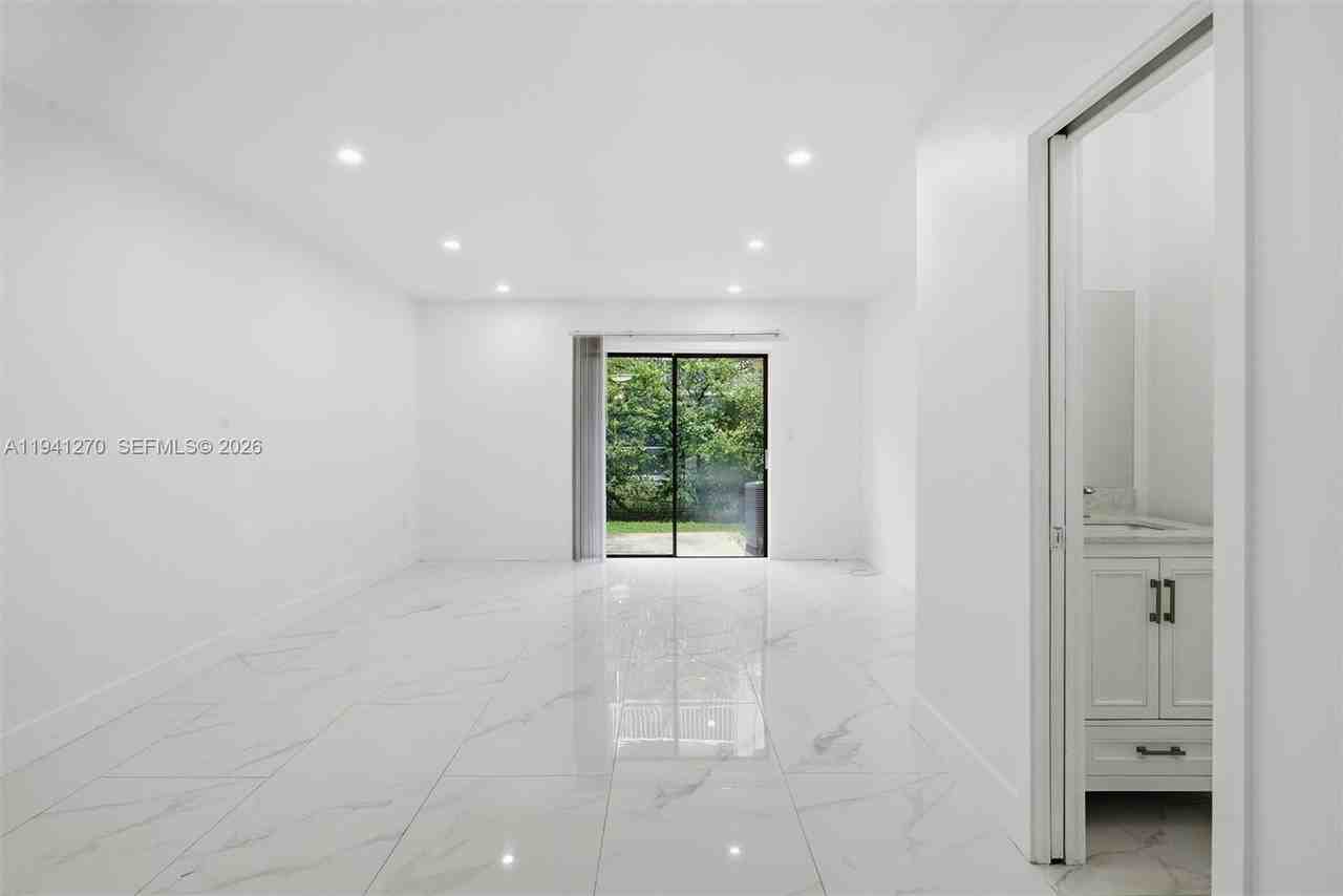 6850 Nw 173rd Dr #103 - Photo 4 of 50