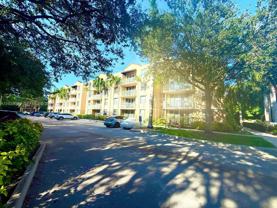 649 E Sheridan St #112 - Photo 1 of 1