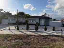 featured image of 3030 Sw 96th Ave #0