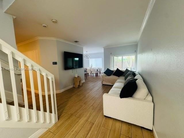 10919 Nw 67th Ter - Photo 3 of 28