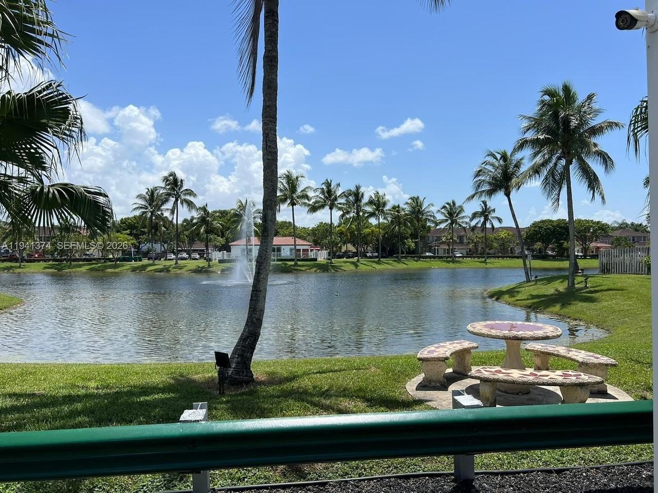 16462 Sw 48th Ter - Photo 7 of 30