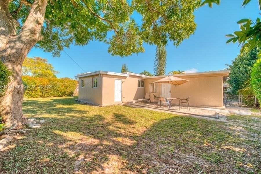 12220 Ne Miami Pl - Photo 2 of 33