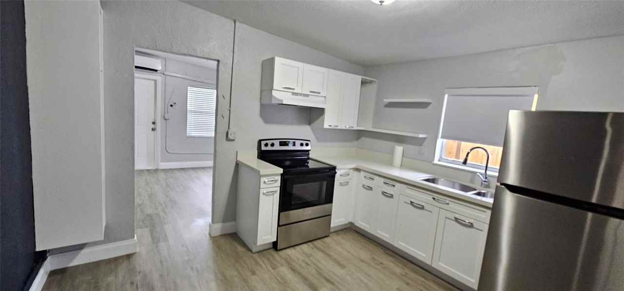 750 Nw 17th Ter #1 - Photo 2 of 8