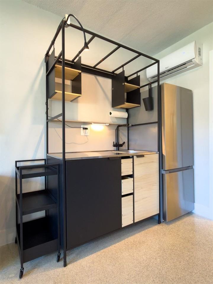 47 Ne 16th Pl #3 - Photo 6 of 8