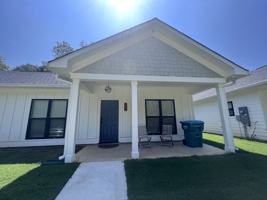 featured image of 125 Cayuga St #B