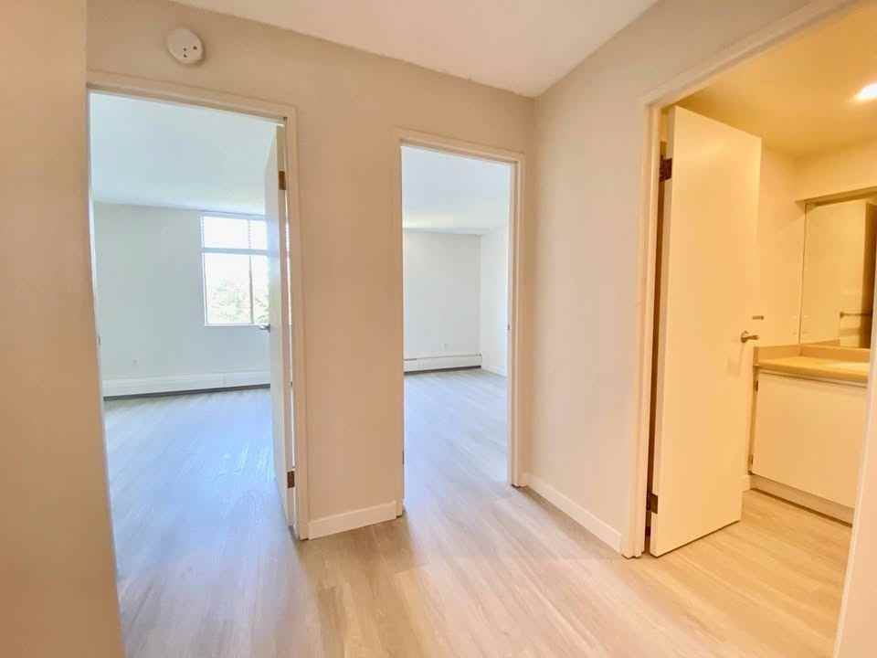 2008 Fullerton Avenue #1207 - Photo 3 of 21