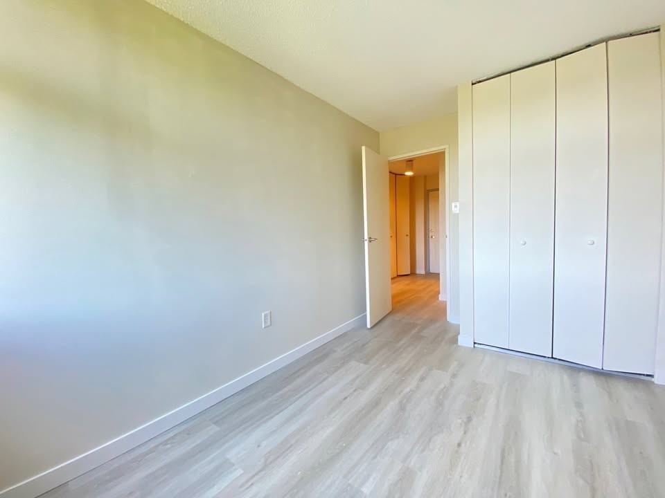 2008 Fullerton Avenue #1207 - Photo 7 of 21