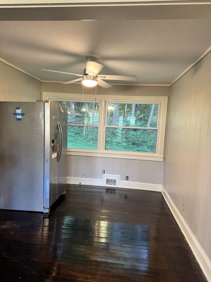 3507 W Us Highway 421 #1 - Photo 4 of 13