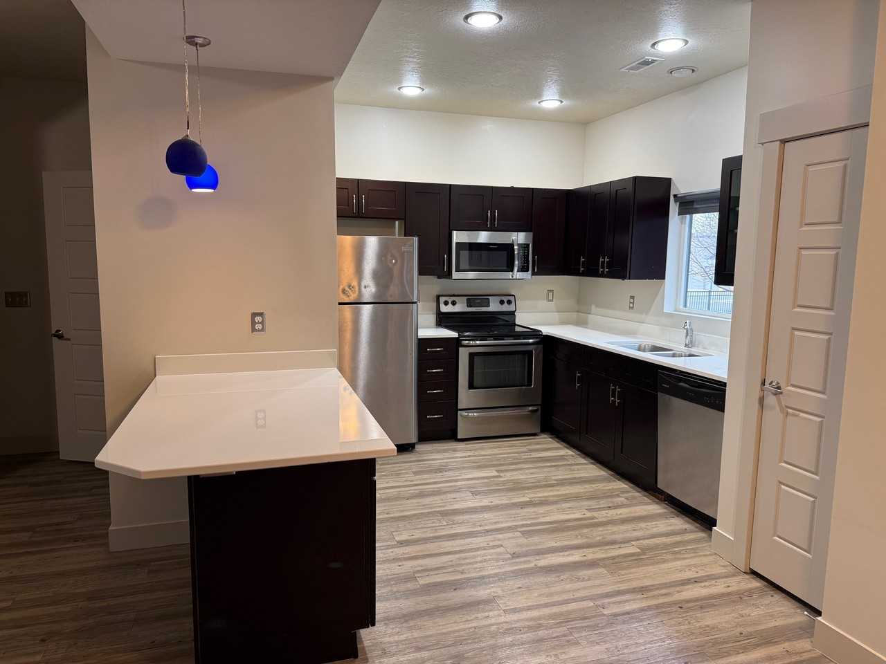 1716 S St - Photo 6 of 20