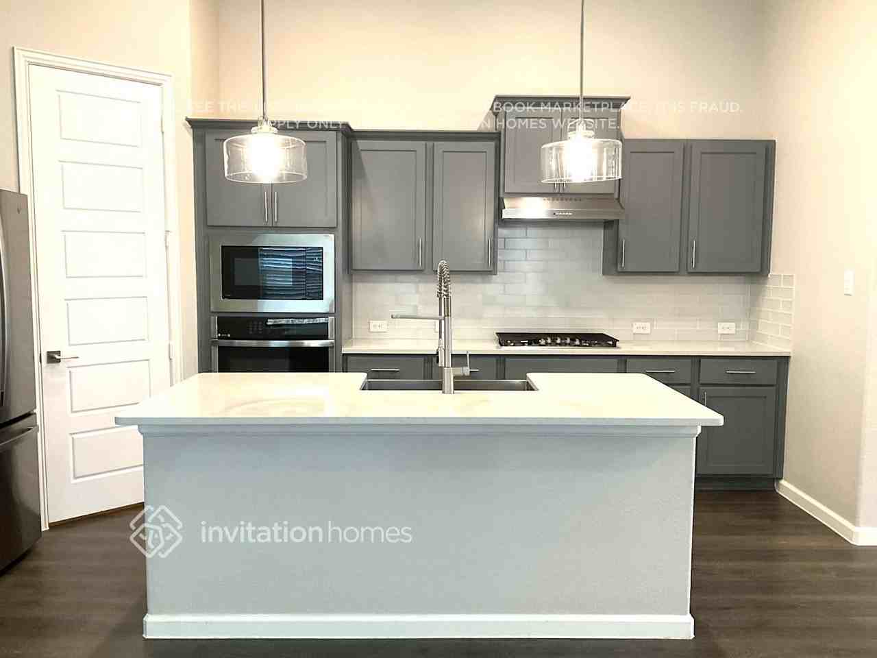 3913 Starlight Creek Dr - Photo 5 of 13