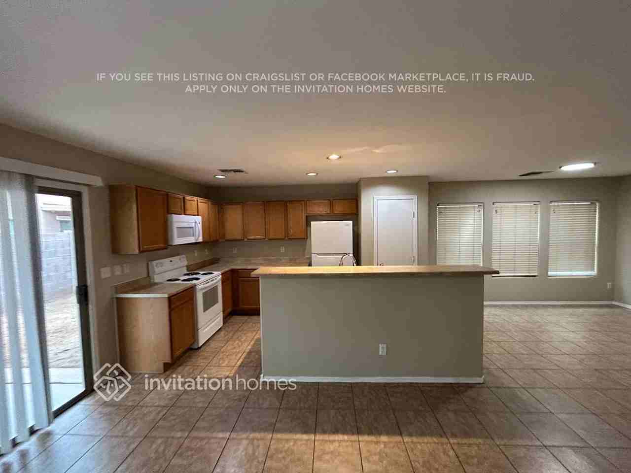 6414 W Constance Way - Photo 4 of 16