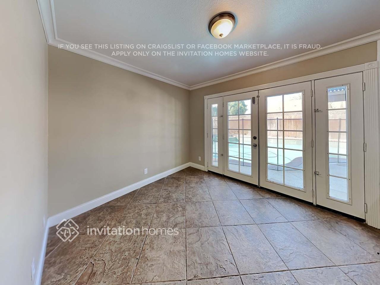 3898 Middleton Pl - Photo 6 of 14