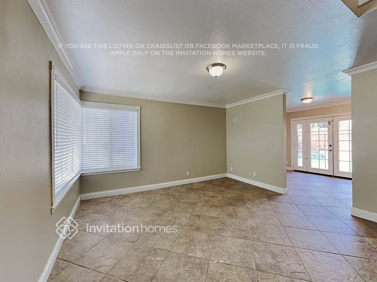 3898 Middleton Pl - Photo 7 of 14