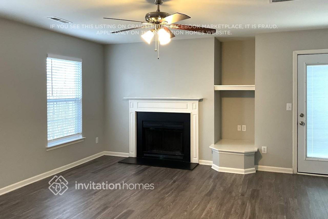 737 Willow Bay Dr - Photo 4 of 15