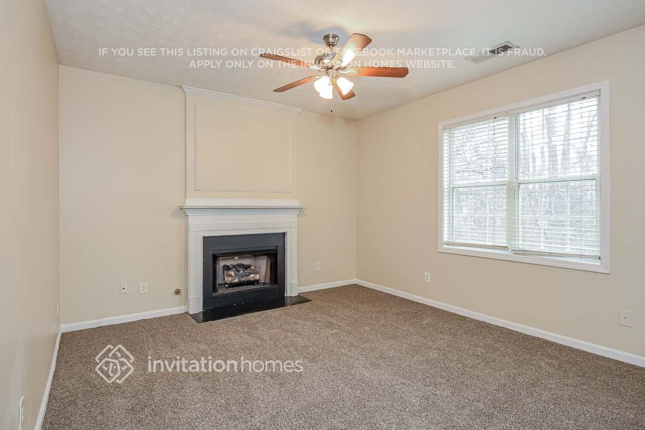 7331 Copperbend Ct - Photo 5 of 18