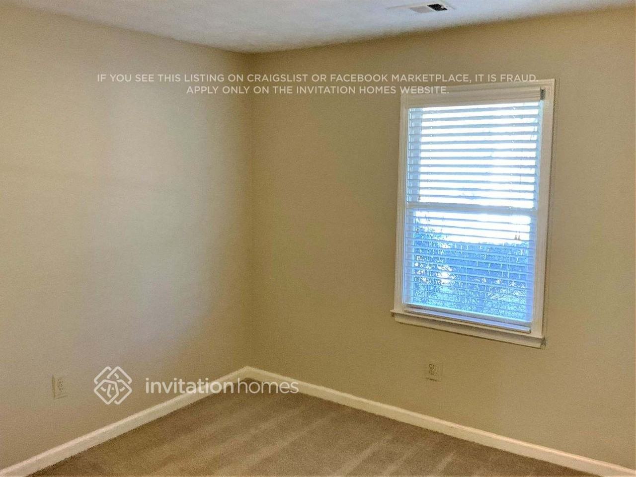 825 Rambling Rose Ct Nw - Photo 6 of 10