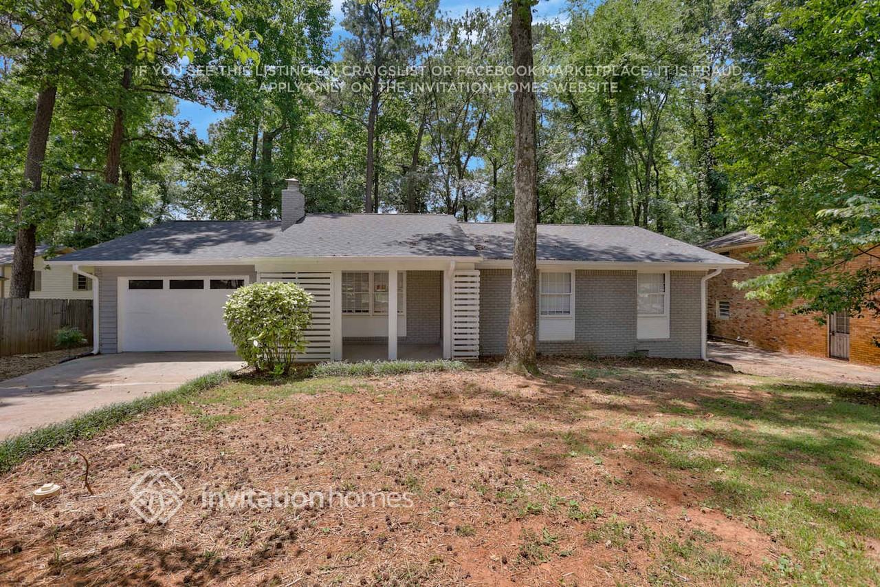 3569 Troutdale Ct - Photo 3 of 25