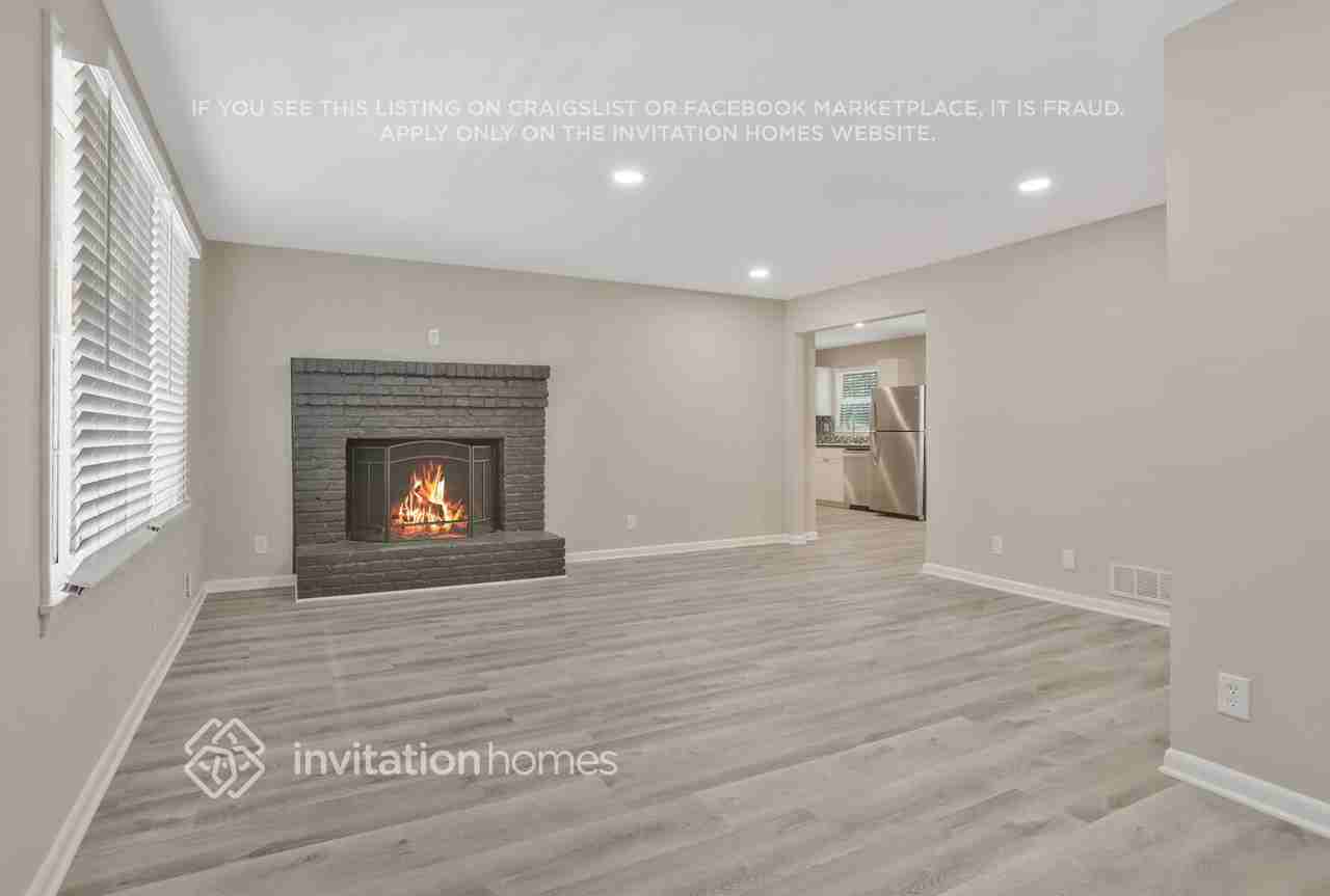 3569 Troutdale Ct - Photo 6 of 25