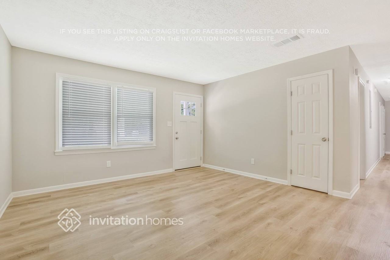 415 Plainville Dr Sw - Photo 3 of 29