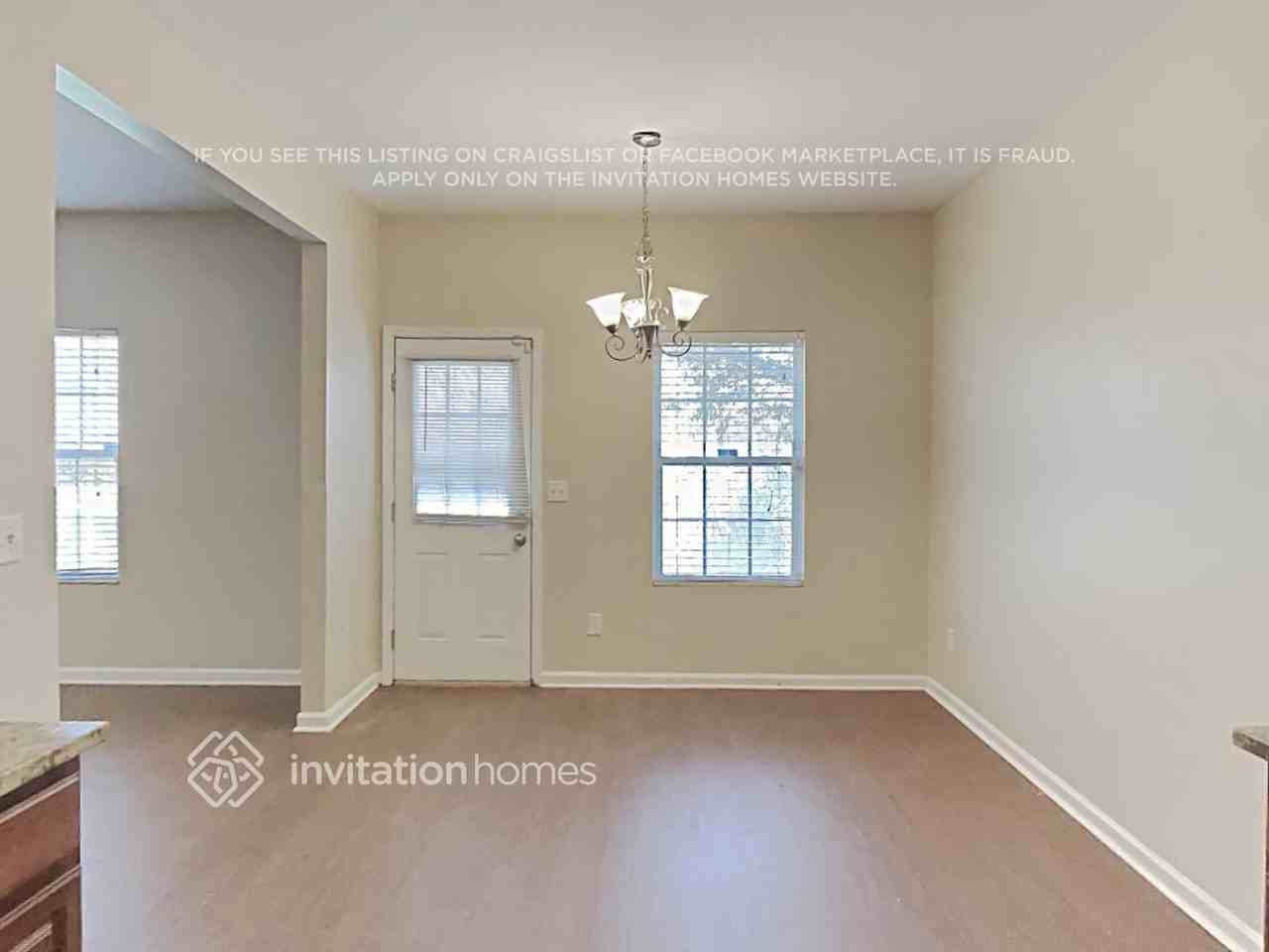 4040 Traipse Ct - Photo 7 of 20