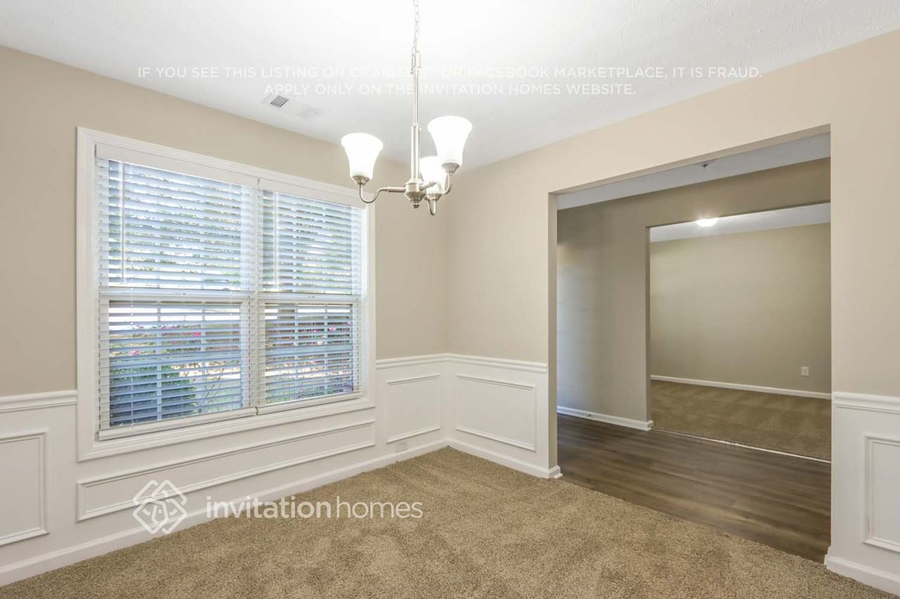 3757 Rainover Dr - Photo 5 of 28