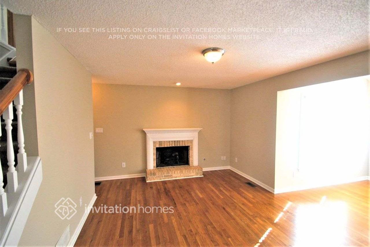 4000 Bent Willow Ln - Photo 2 of 9