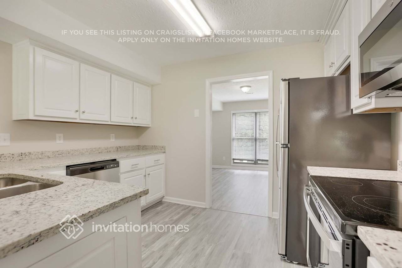 156 Legacy Park Ln - Photo 7 of 24