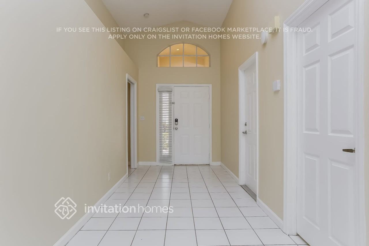 7567 Stirling Bridge Blvd N - Photo 2 of 21