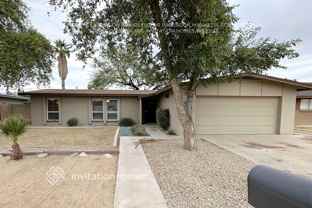 3534 W Mercer Ln - Photo 1 of 1