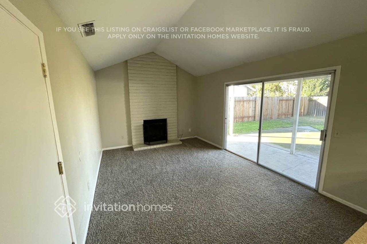 18 Dempster Ct - Photo 2 of 15