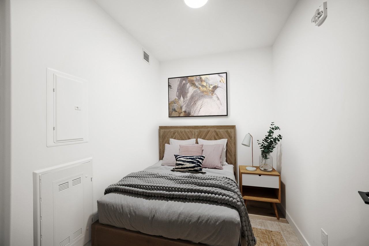 1800 Leila Avenue - Photo 5 of 20