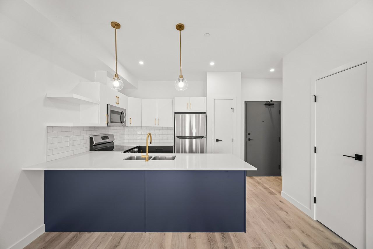 1800 Leila Avenue - Photo 7 of 20