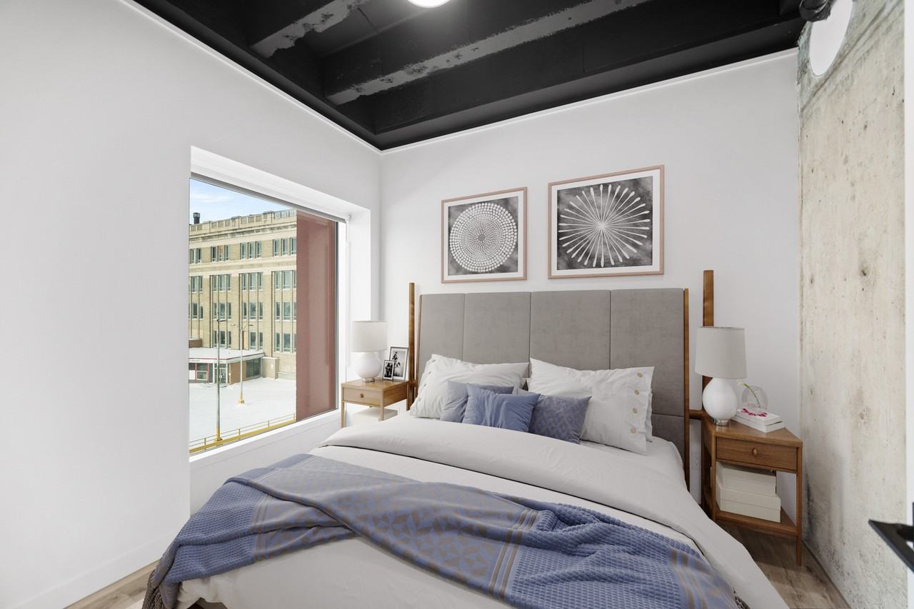 225 Vaughan Street - Photo 4 of 13