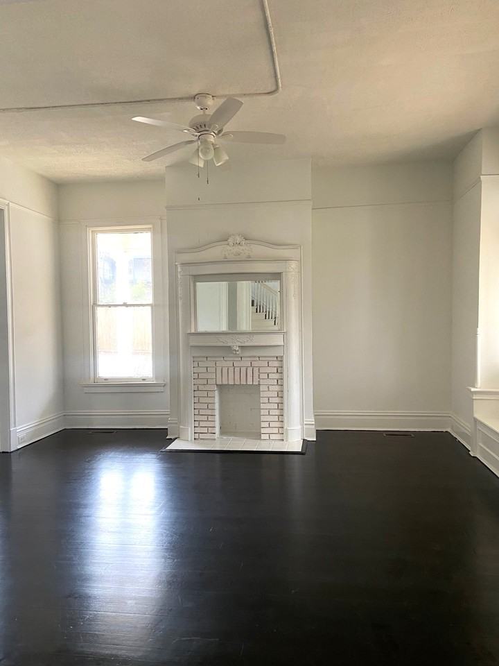 1716 14th Avenue South - Photo 4 of 23