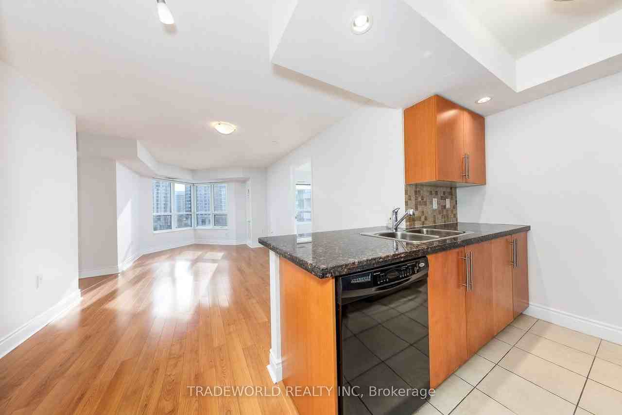 500 Doris Avenue #423 - Photo 4 of 29