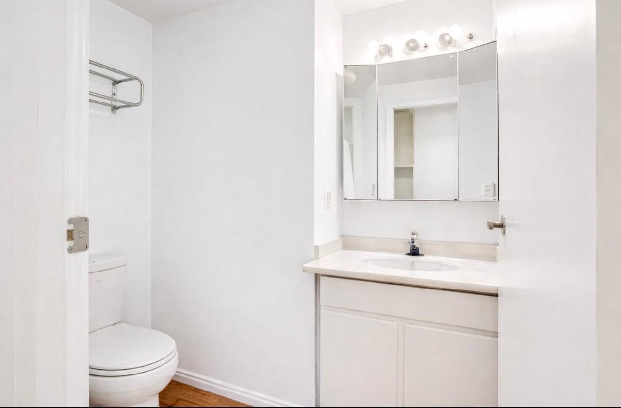 1389 Winter Street #201 - Photo 4 of 15