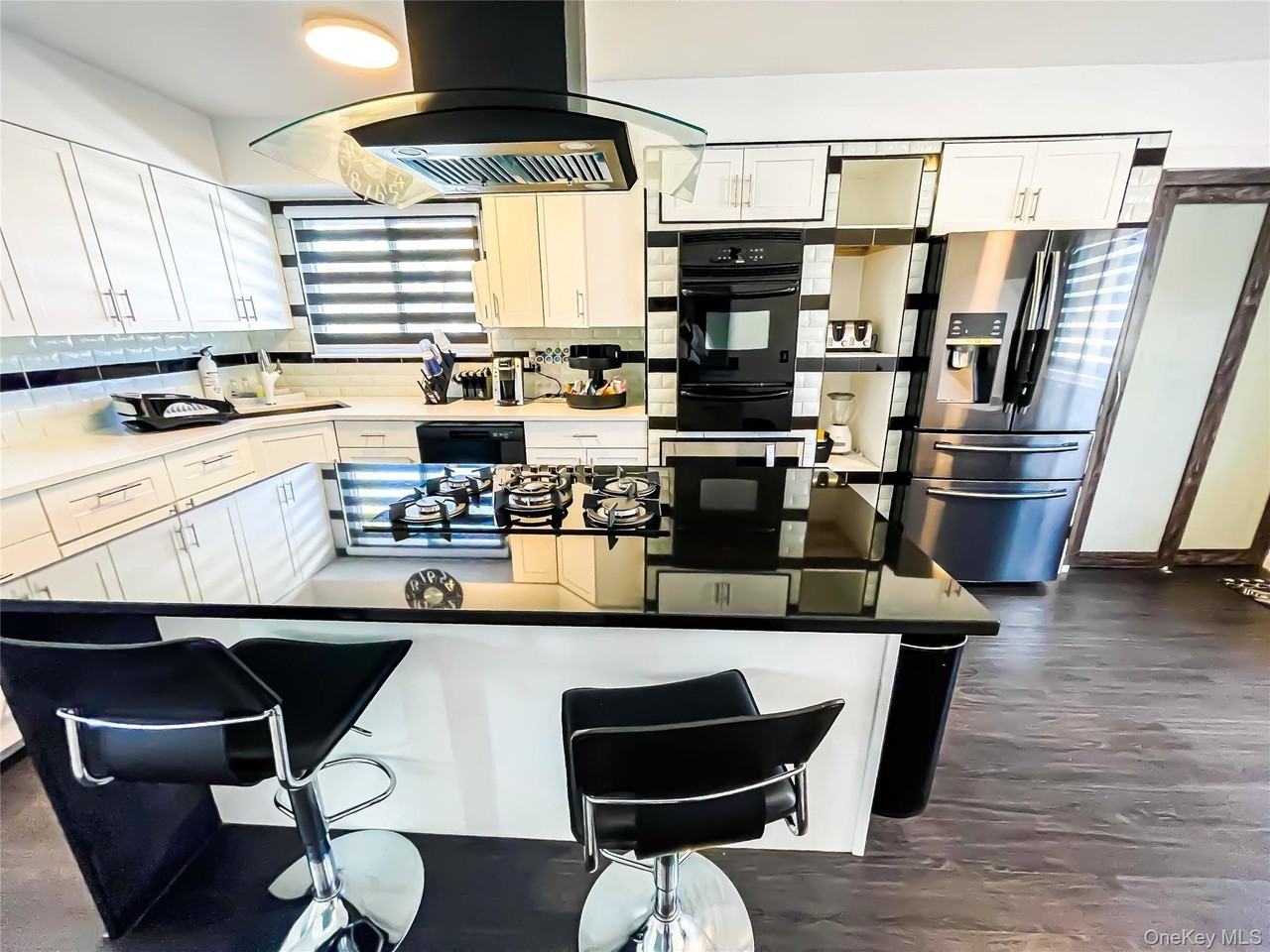 1 Summer Ln - Photo 6 of 12