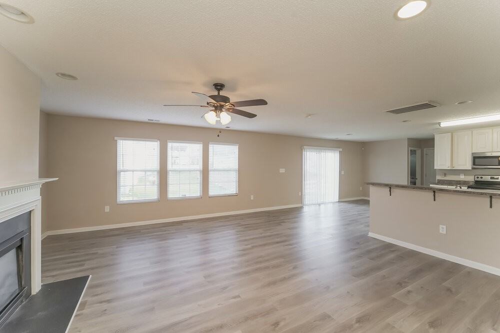 2320 Highland Park Dr - Photo 6 of 19