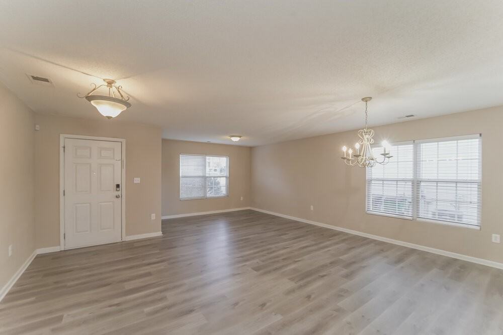 2320 Highland Park Dr - Photo 7 of 19