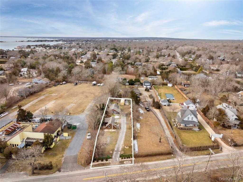 56 Foster Ave - Photo 3 of 12