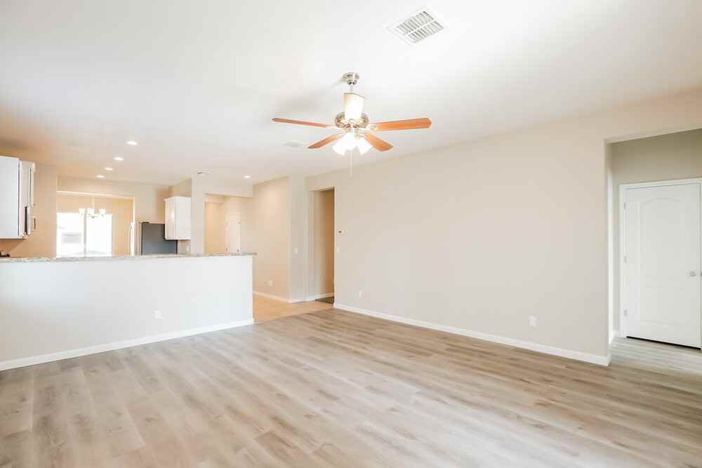 4887 S 245th Ln - Photo 4 of 16