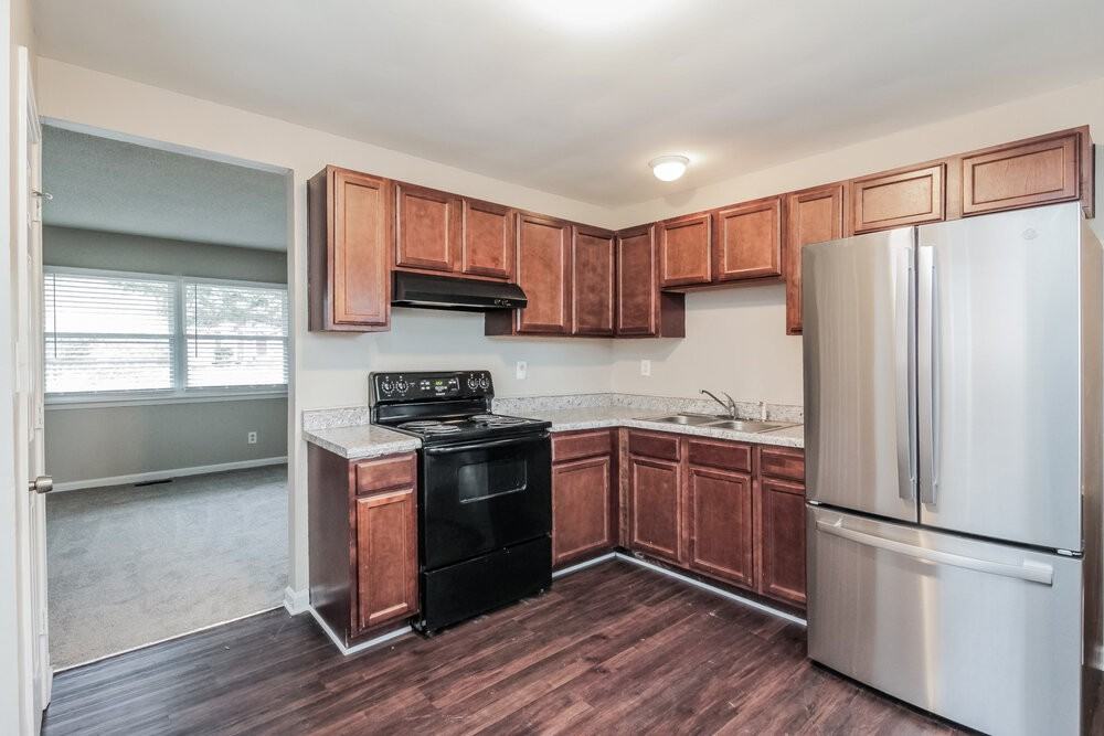 601 Kentbrook Dr - Photo 5 of 14