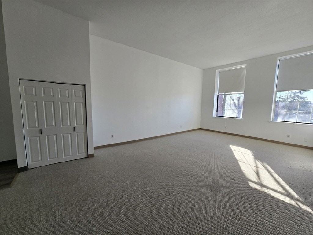 130 Beach St Apt 210 #210 - Photo 4 of 17